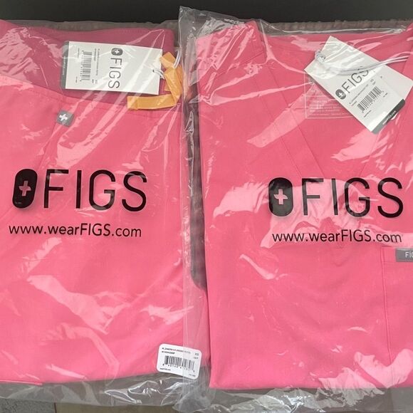 Figs - (ONE SET) Technical Collection Scrubs - Neon Pink - Picture 3 of 3
